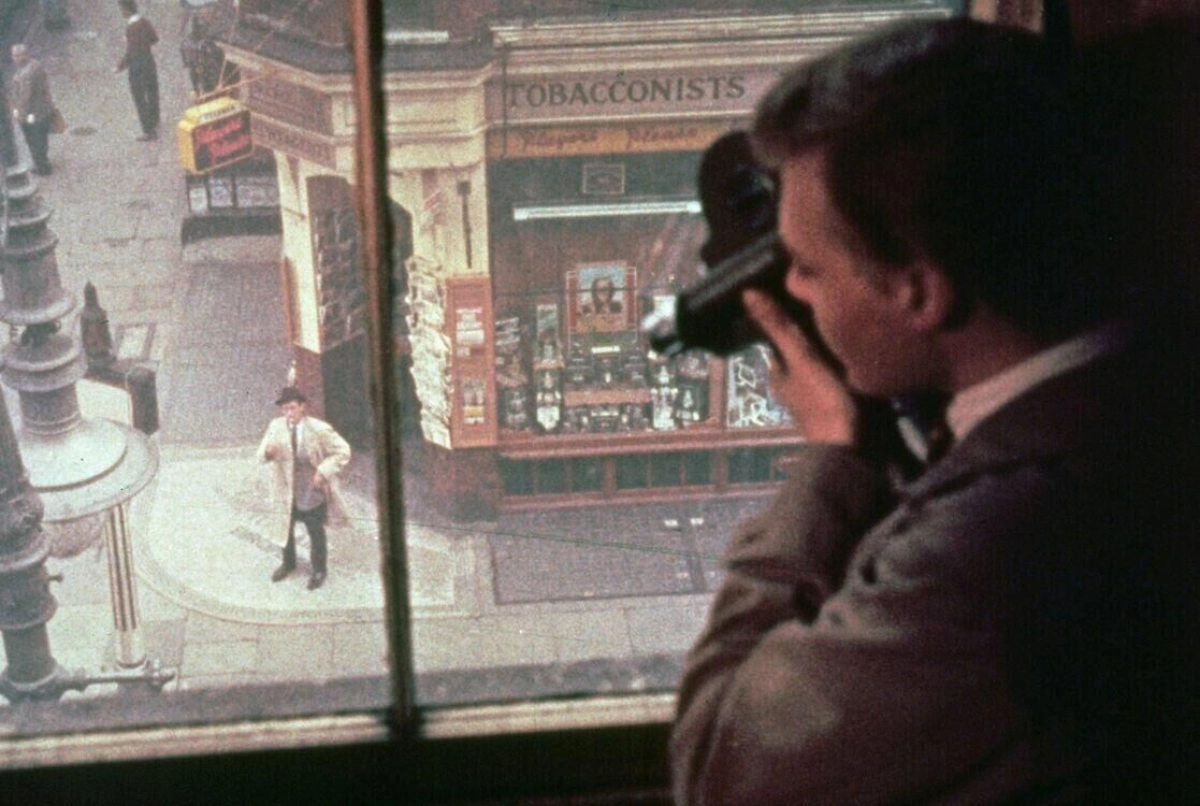 Classics: Peeping Tom